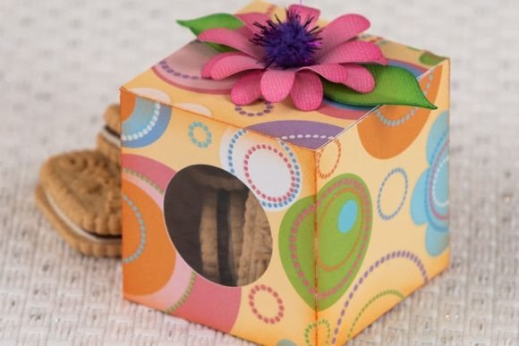 Gabby’s Treat Box: A Delightful Paper Crafting Project